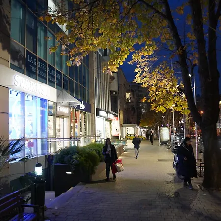 A-l 公寓 地拉那