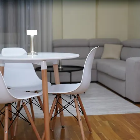 公寓 A-l 地拉那